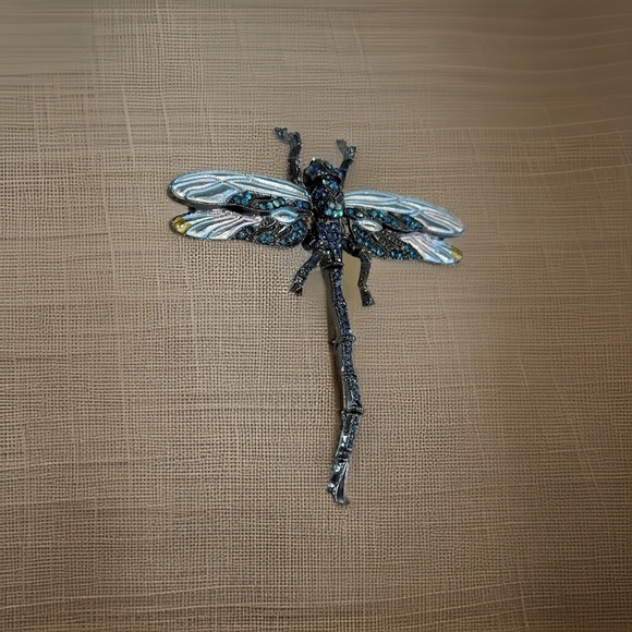 New Dragonfly Rhinestone brooch - Picture 2 of 6